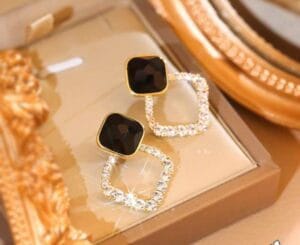 Zircon Korean Black Shiny Earing Resin Rhombus Earrings zircon korean black shiny earing resin rhombus earrings