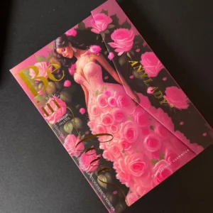 all in one makeup palette kit with eyeshadow/highligher/l blusher/lip stick/eyebrow povwder