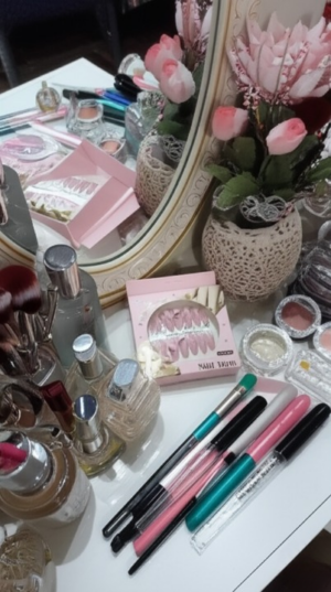 luxury press on nails – glitter & rhinestone design (12 pcs)